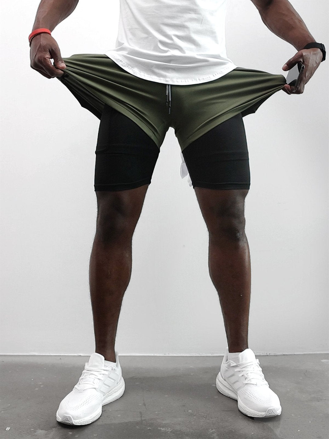 Men's Kinetic mesh shorts, perfect for pickleball and summer activities.