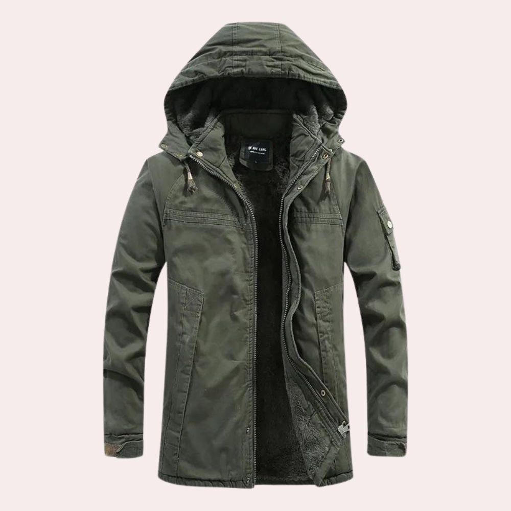 Men's Logan padded winter jacket with a warm hood, perfect for cold weather and outdoor adventures.