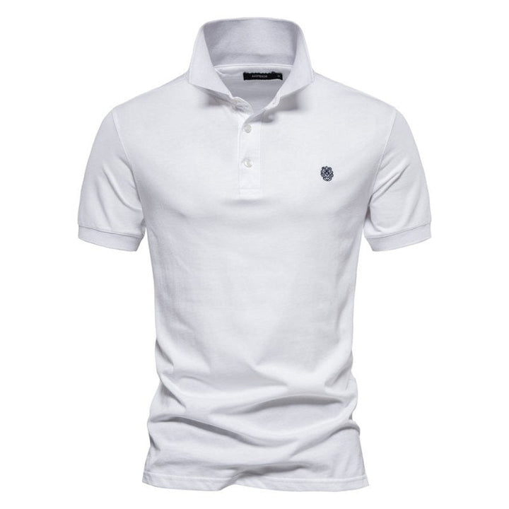 Stylish men's short-sleeve Logan polo shirt, perfect for a smart casual summer look.