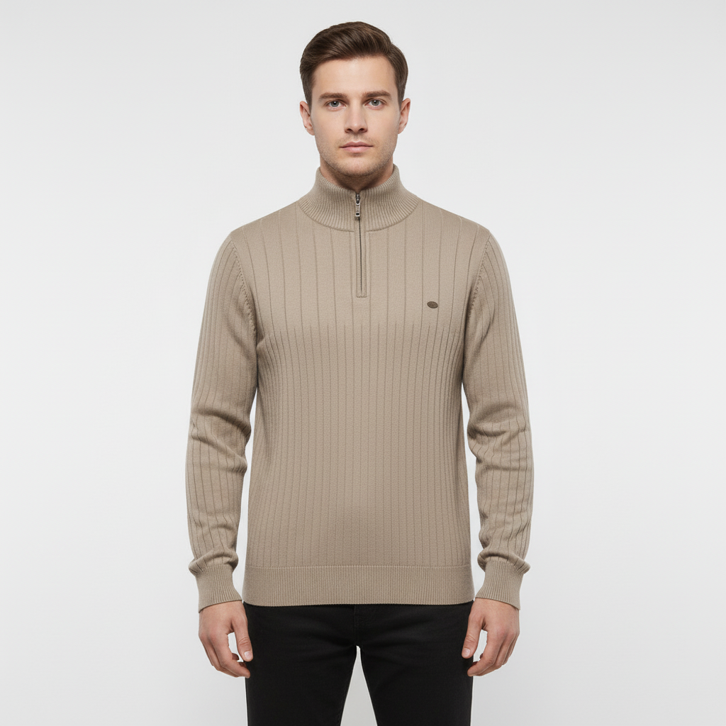 Casual yet elegant men's long-sleeve zip neck sweater, ideal for comfortable winter layering.