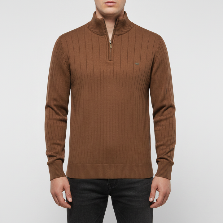 Noah men's apparel: long-sleeve zip neck sweater in a classic cream color, suitable for all seasons.