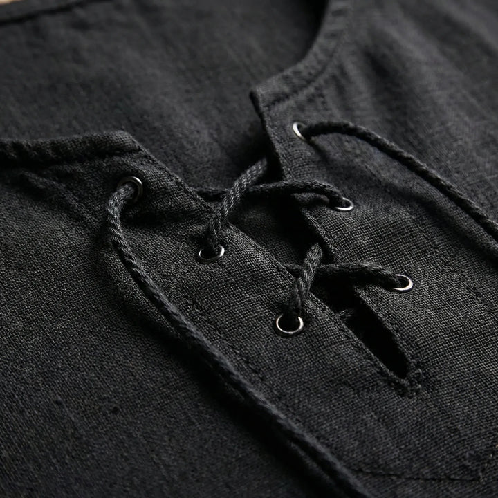 Relaxed fit men's V-neck lace-up pullover, a loose half-sleeve casual shirt.