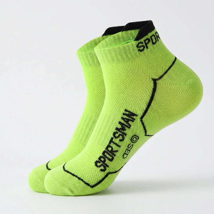 Men's sports low-cut ankle socks, breathable 6-pack for gym workouts & daily activewear.