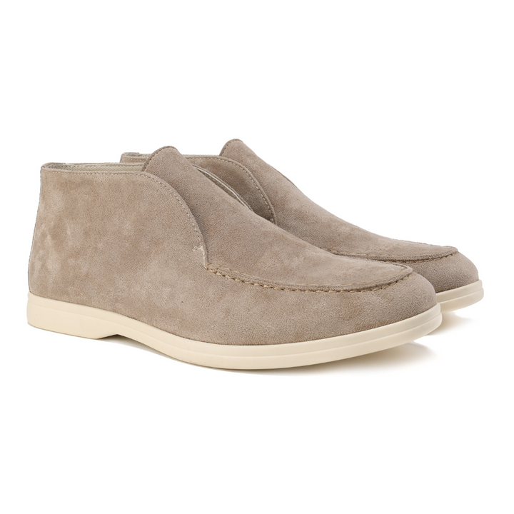 Versatile men's suede slip-on loafers, ideal for classic, formal, and everyday elegant fashion.