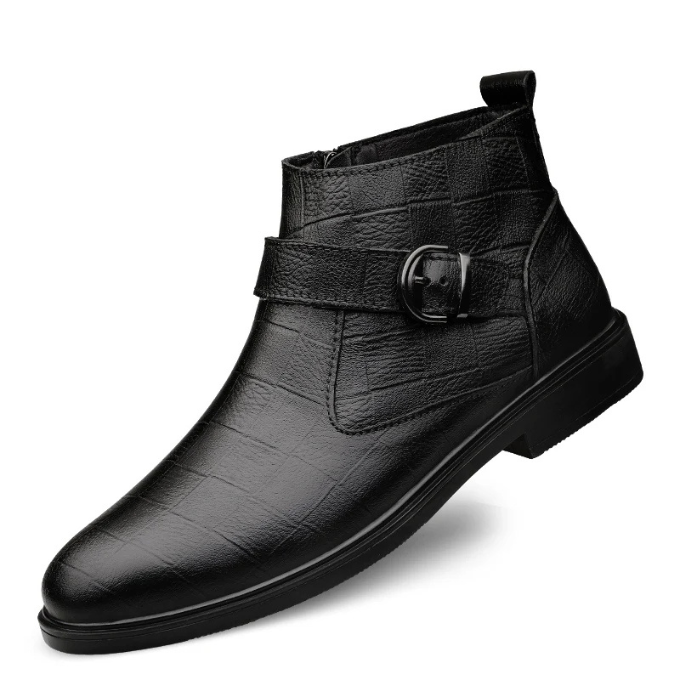 High-quality men's full-grain leather boots. Combining timeless style with robust construction.