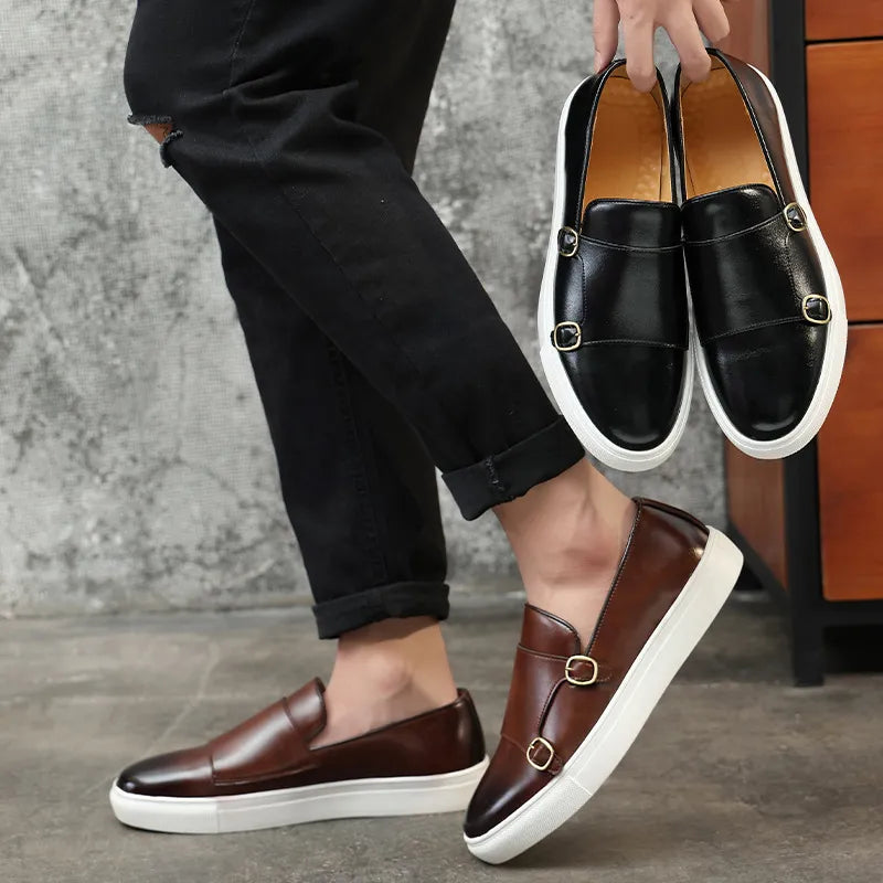 Durable men's black leather formal shoes, Glenn model, with decorative and functional buckle design