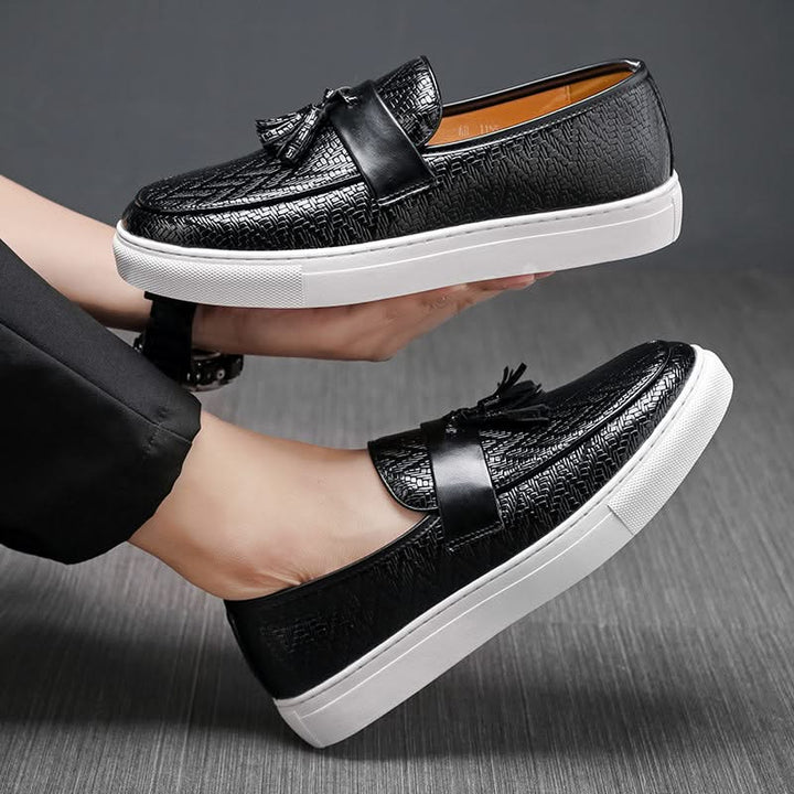 Easy-to-wear Marcelli men's tassel loafers, combining classic style with dress & casual comfort.