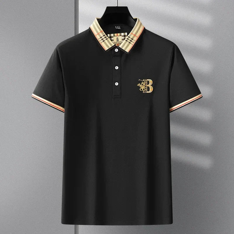Men's short-sleeve polo, regular fit, with embroidered detail. An essential wardrobe staple for casual style.
