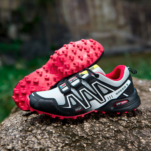 Comfortable Maxim men's all-terrain walking shoes, durable for trails and outdoor adventures.