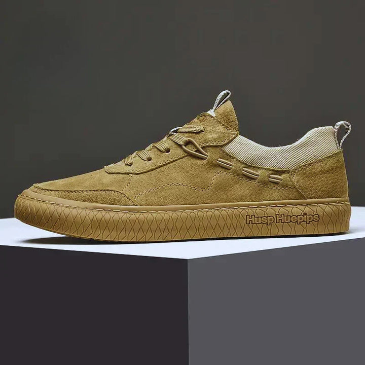 Non-slip sole of Maxon men's casual sneakers, designed for excellent traction & everyday stability.