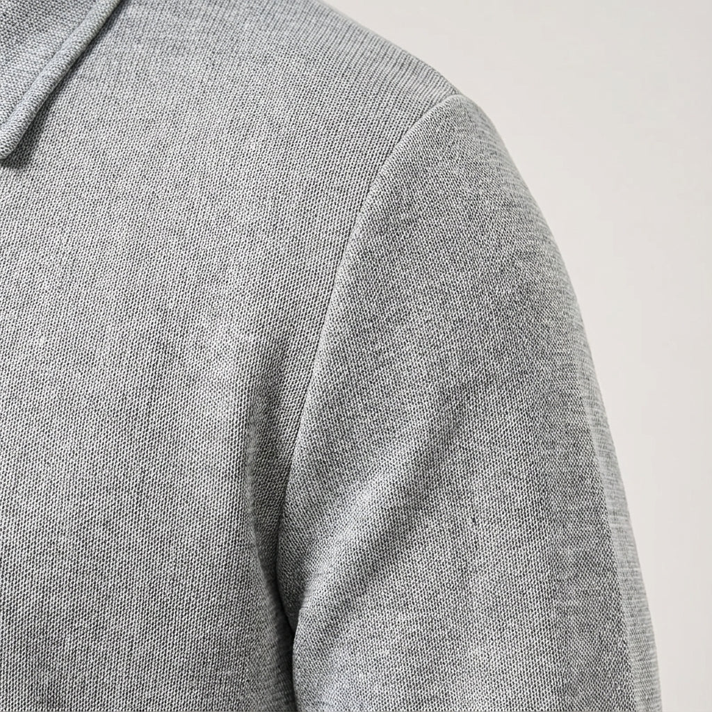 Relaxed fit Maxwell men's two-piece set, perfect for sportswear and everyday comfortable wear.