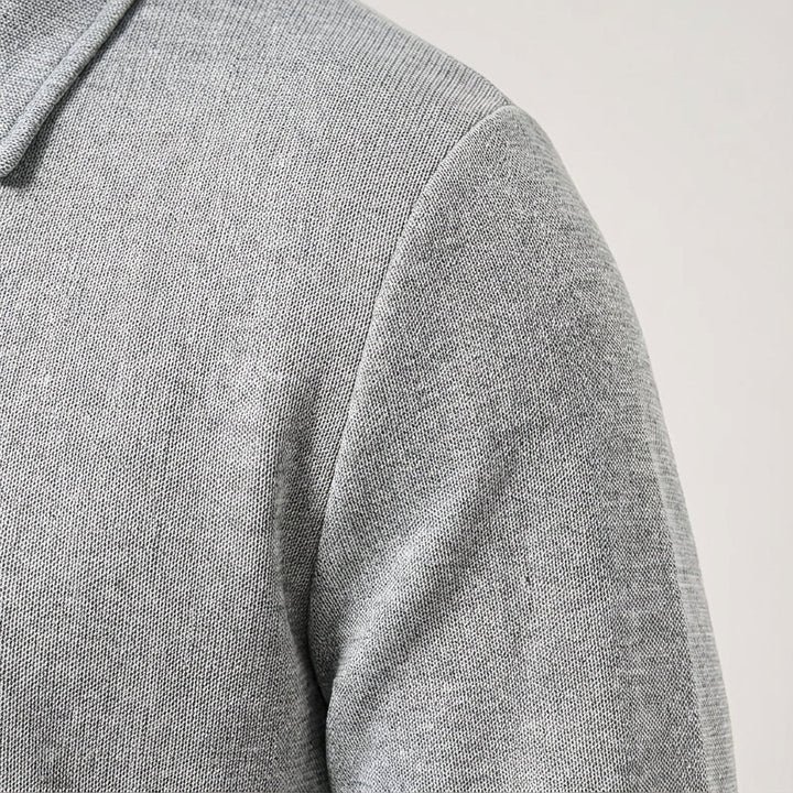 Relaxed fit Maxwell men's two-piece set, perfect for sportswear and everyday comfortable wear.