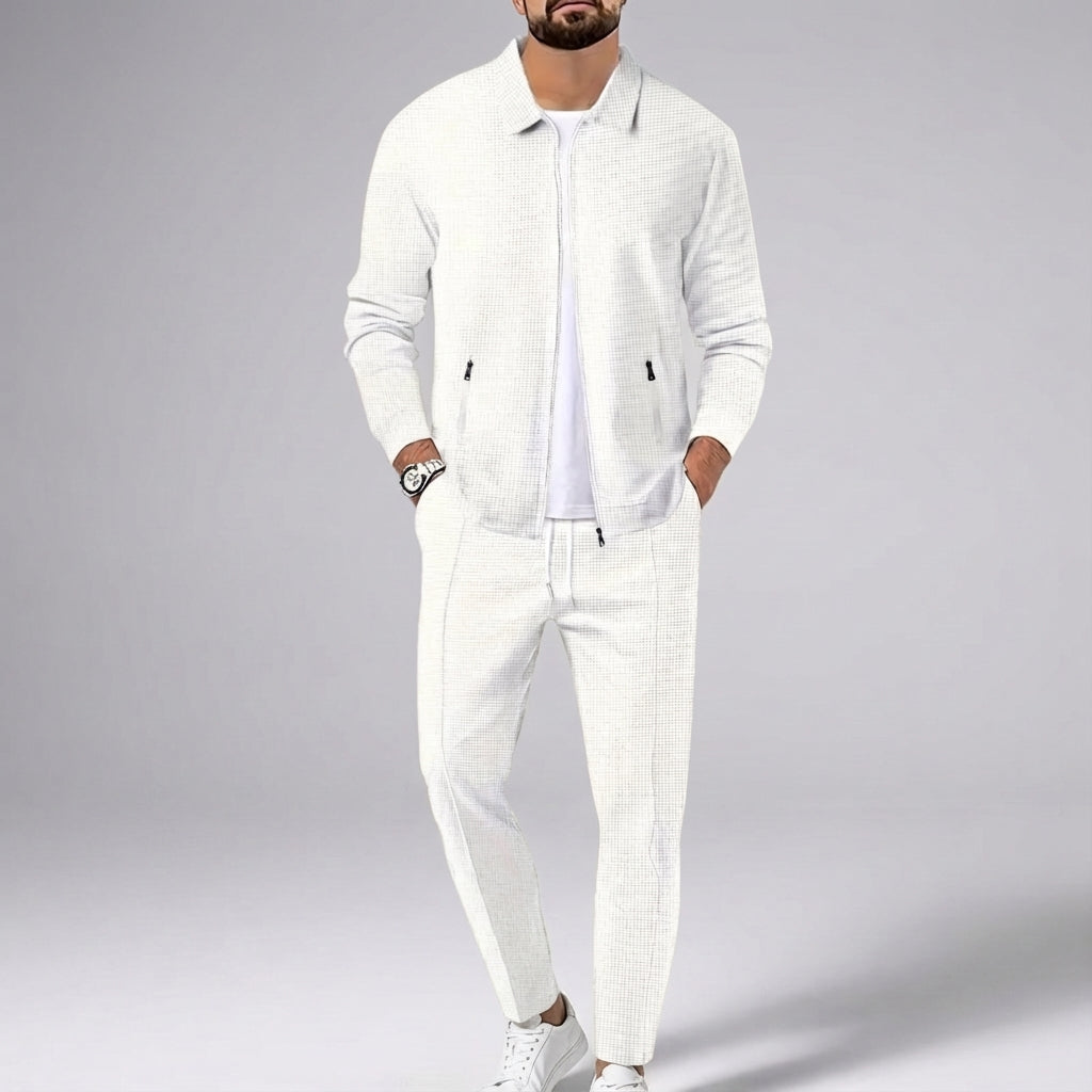 Stylish men's Maxwell two-piece loungewear set, combining comfort and sporty casual wear.