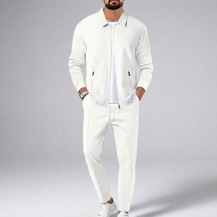 Stylish men's Maxwell two-piece loungewear set, combining comfort and sporty casual wear.