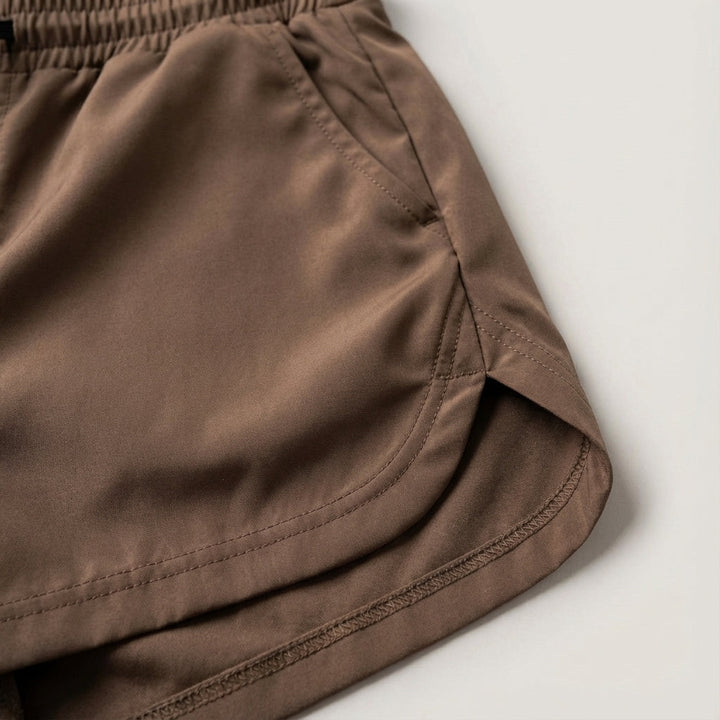Close-up of fabric on Men's Maxwell quick-dry athletic shorts