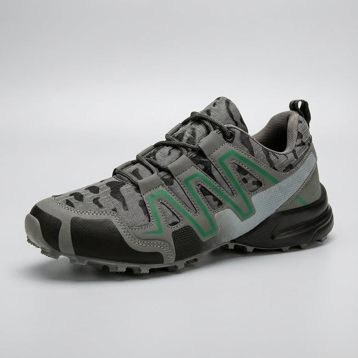 Durable men's hiking boots, Maxwell, with traction soles, ideal for trekking and active wear