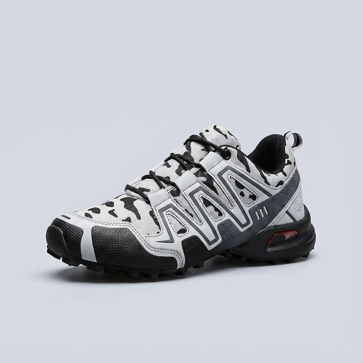 Maxwell men's footwear: heavy-duty hiking boots for challenging trails, offering support and durability