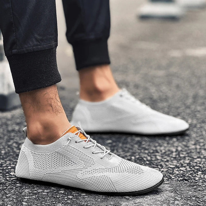 Stylish men's casual knit slip-on shoes, lightweight & comfortable for everyday errands.