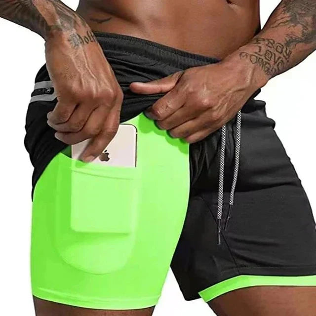 Detail of elastic waistband on men's 2-in-1 running shorts, comfortable fit, sportswear