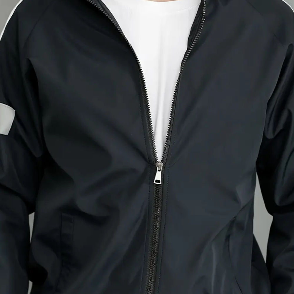 Soft & comfortable Milan men's tracksuit. Features a pullover top & matching joggers for a relaxed, sporty style.