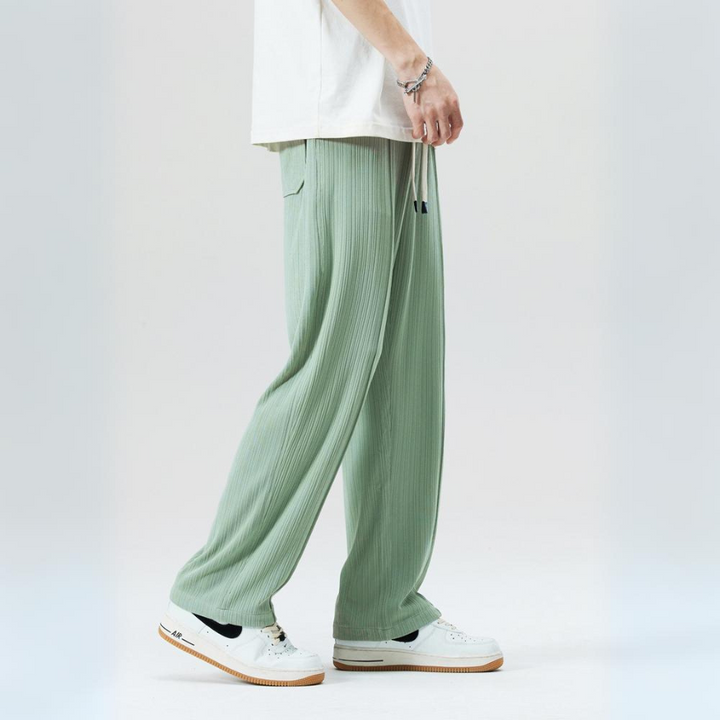 Milano pleated men's trousers: Comfortable elastic waist design. Essential smart casual pants for men's fashion.