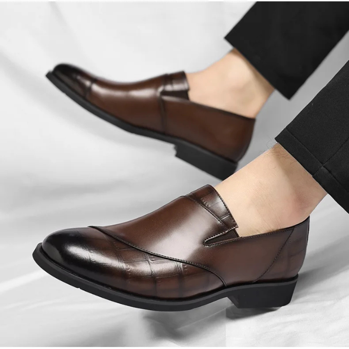 Comfortable men's slip-on loafers, designed for all-day wear with a refined, modern urban look.