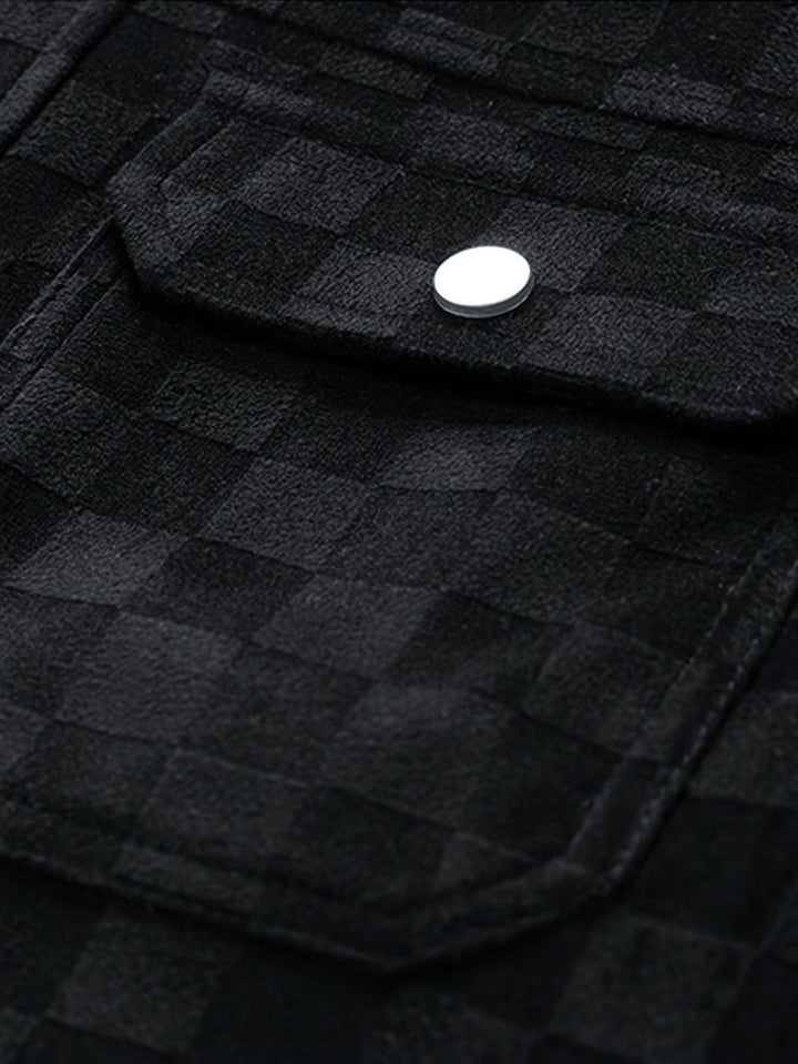 Sophisticated men's checkered jacket, offering a structured fit and modern aesthetic for any outfit.