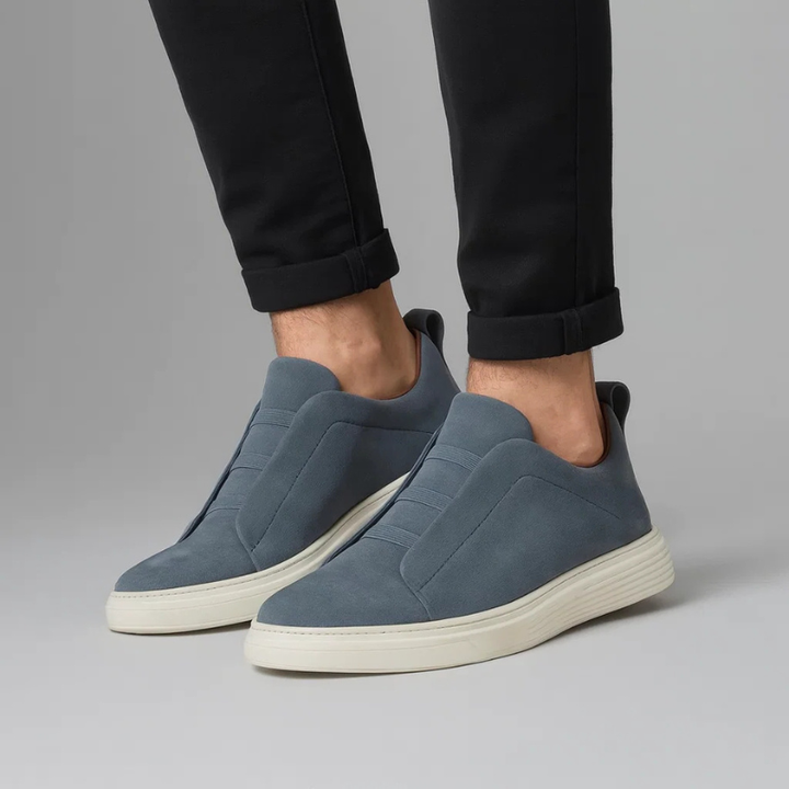 Stylish men's lace-up fashion sneakers, classic design for versatile everyday comfort. Essential men's shoes.