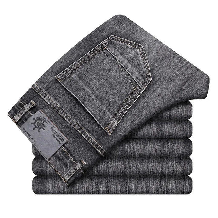 Everyday men's jeans, a comfortable modern fit bottom perfect for casual wear and a versatile wardrobe.