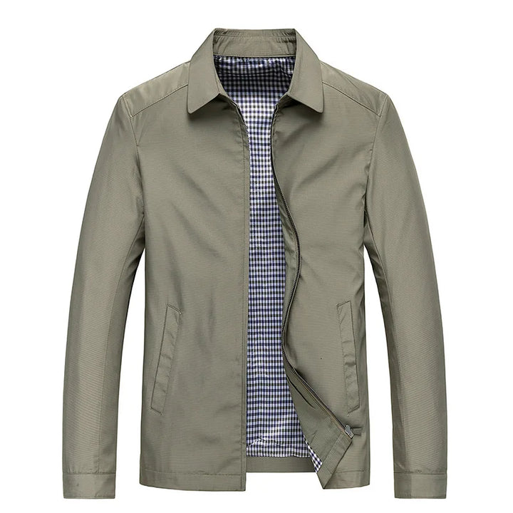 Contemporary men's flight jacket featuring a stand collar. Ideal for a versatile, casual and sleek style.