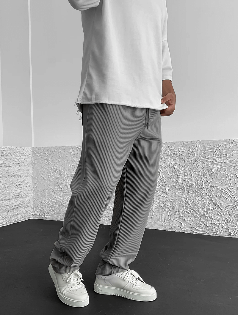 Versatile men's jogger pants, ideal for casual fashion, lounging, or active everyday use.