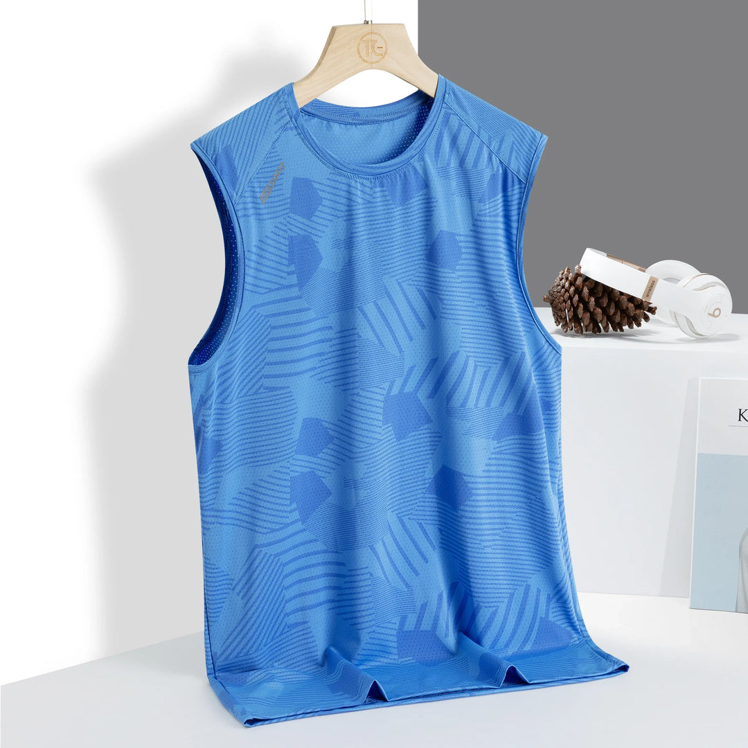 Lightweight men's Momentum tech tank, a sleeveless athletic top perfect for performance gym workouts.