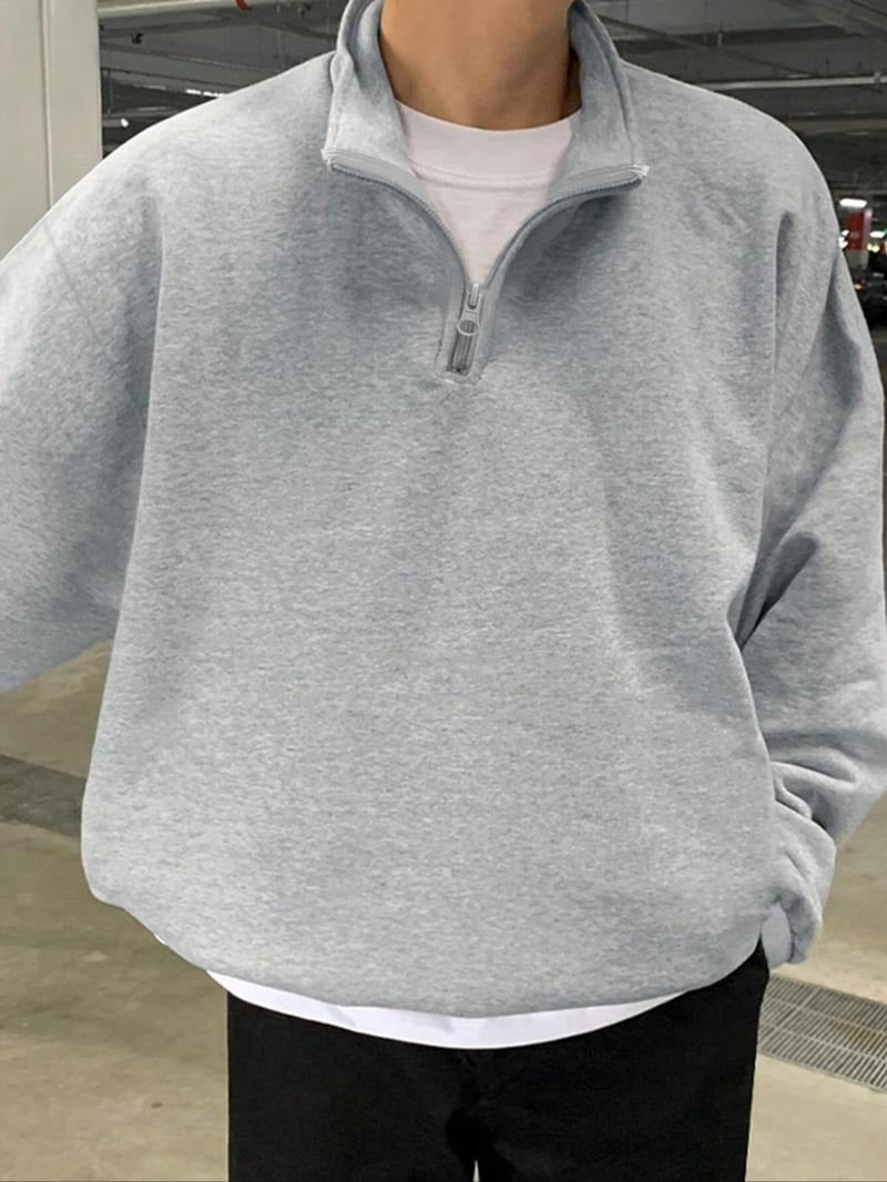 Close-up of Montesa men's half-zip sweatshirt fabric. Versatile pullover sweater, perfect for layering and modern comfort.