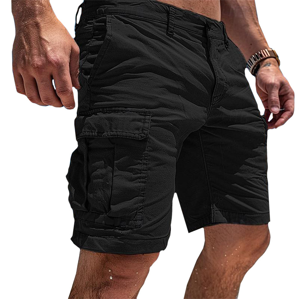 Close-up of durable men's cargo shorts fabric & multi-pockets, showing comfort for summer & outdoor activities.
