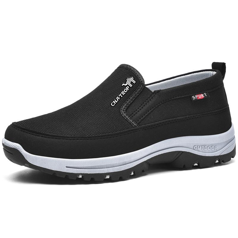 Close-up of Nolan men's orthopedic shoes, highlighting comfort, stability & durable design for hiking.