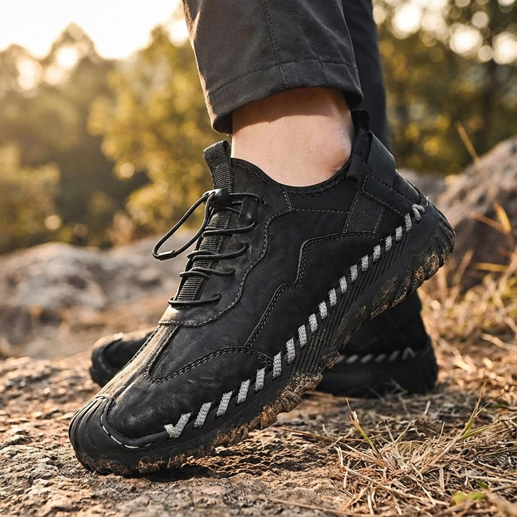 Men's non-slip outdoor walking shoes, black & grey, durable construction for active wear