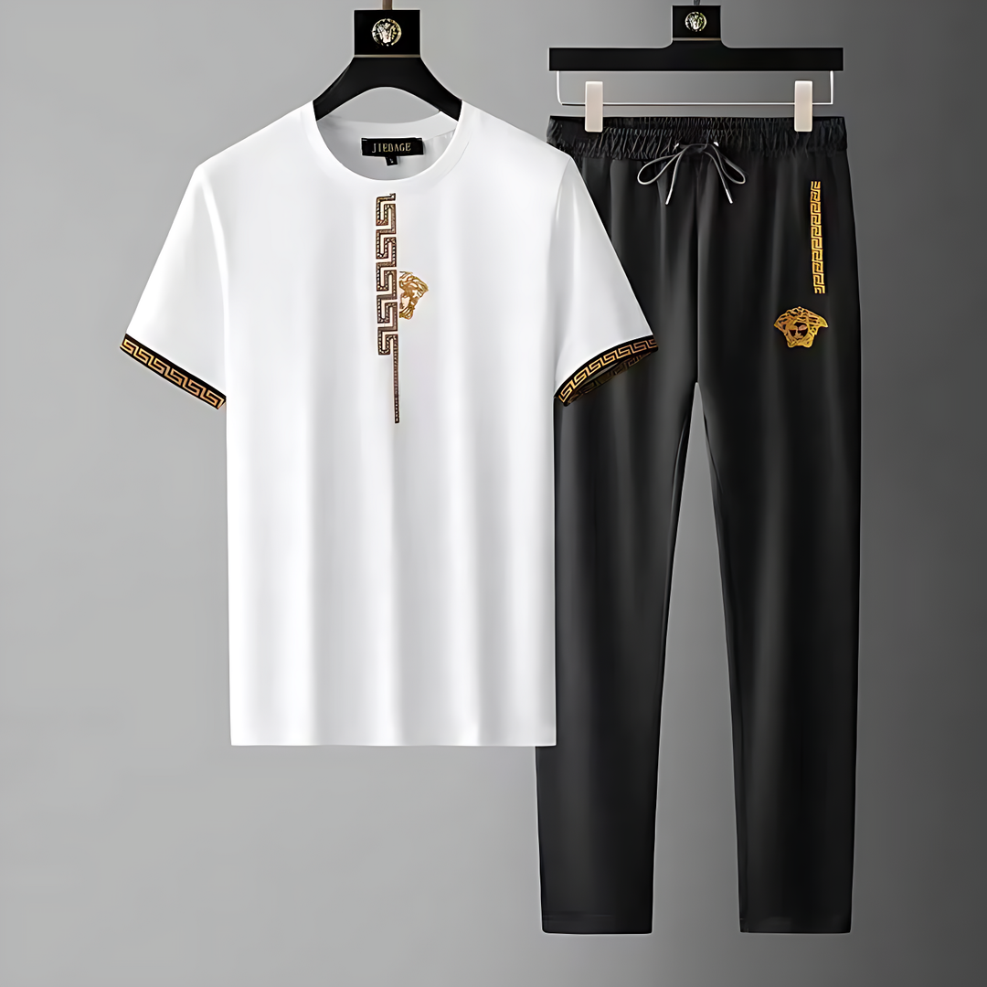Comfortable men's athletic tracksuit set, perfect for loungewear, casual outfits, or an active lifestyle.