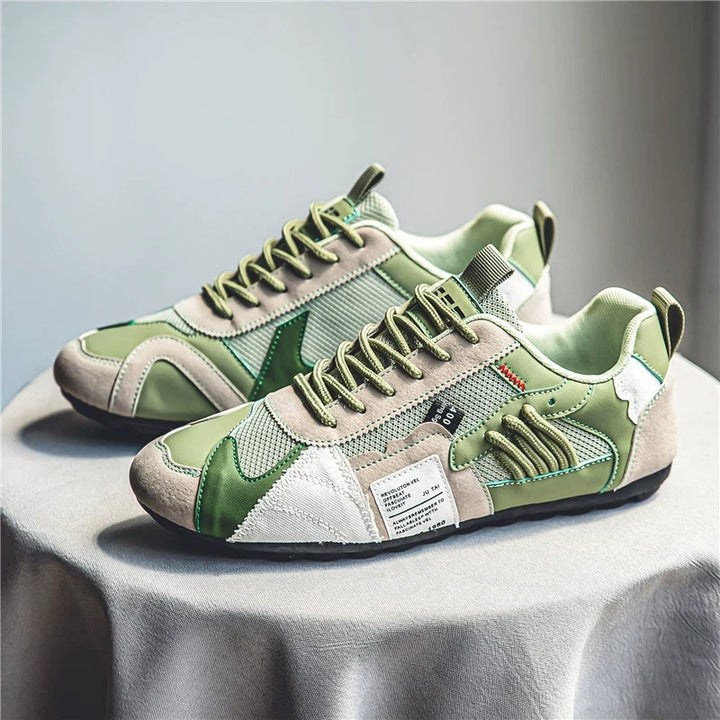 Comfortable men's utility shoes, ideal for urban settings and active wear.