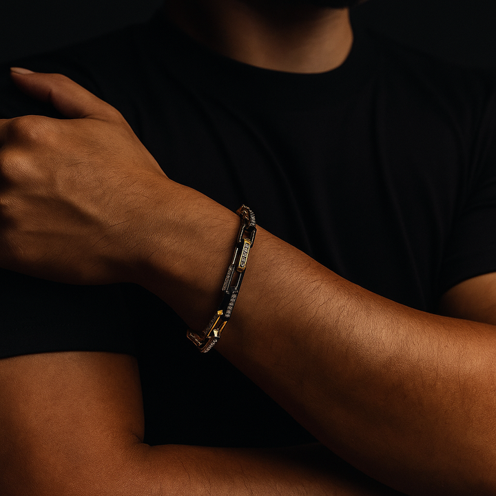 Men's Orion chainlink bracelet with zirconia, an elegant & durable stainless steel accessory for any occasion.
