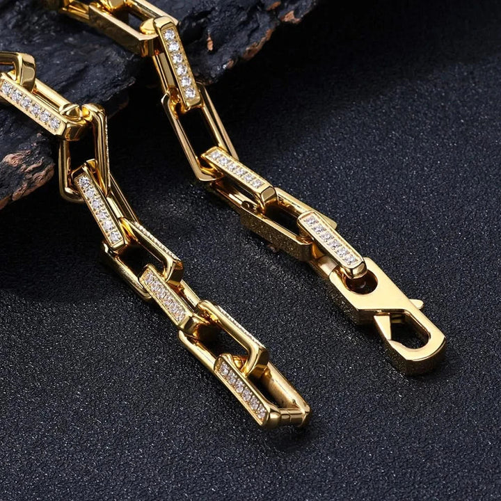 Gift for him: Men's Orion chainlink bracelet in stainless steel with sparkling zirconia, sophisticated jewelry.