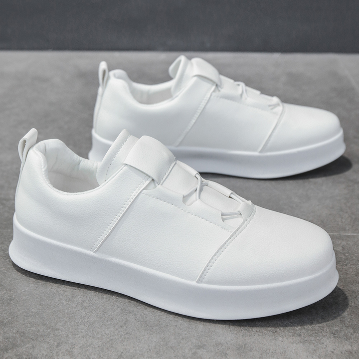 Lace-up Men's Orlando Classic black sneakers, secure fit & comfort for casual everyday wear.