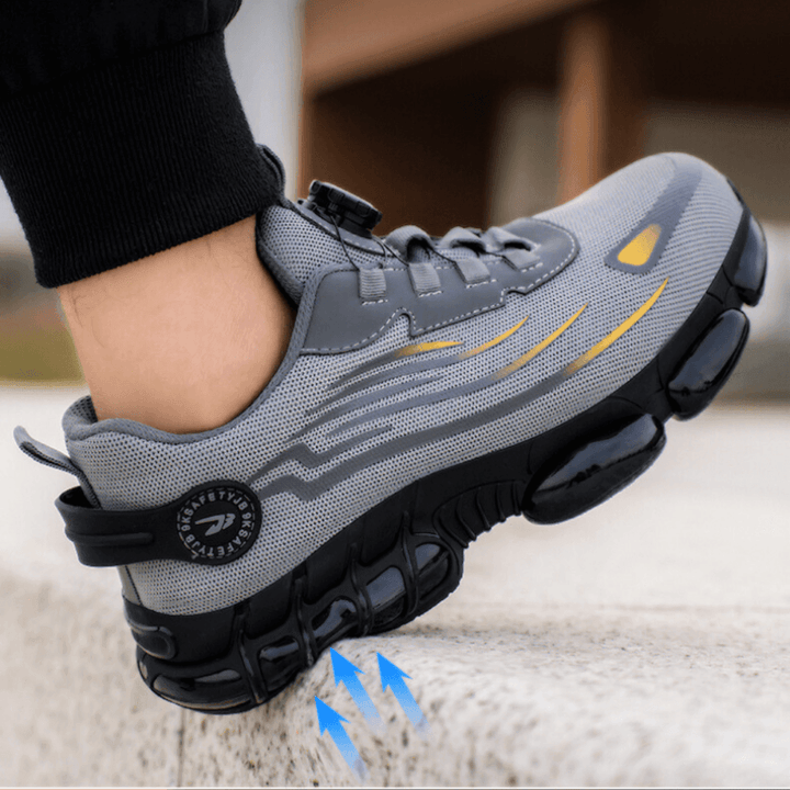 Men's ORTHOFLEX durable safety work shoes, slip-resistant for long shifts.