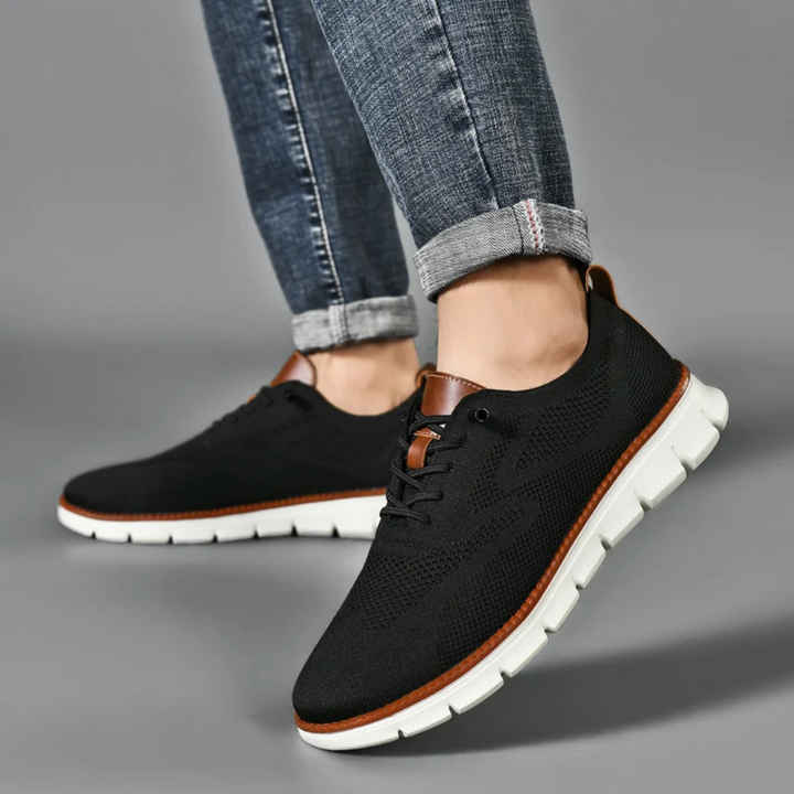 Everyday men's orthopedic Fly Knit sneakers, lightweight & supportive for all-day comfort.