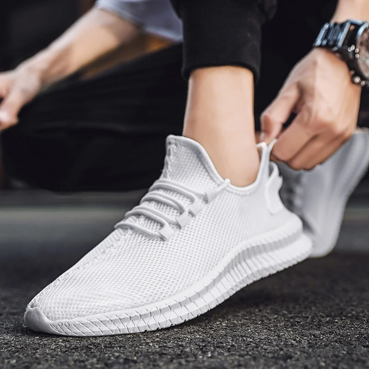 Men's orthopedic shoes, lightweight & comfortable, ideal for all-day wear with arch support.