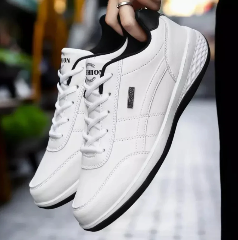 Cushioned men's orthopedic sneakers providing arch support for comfortable, pain-free walking.