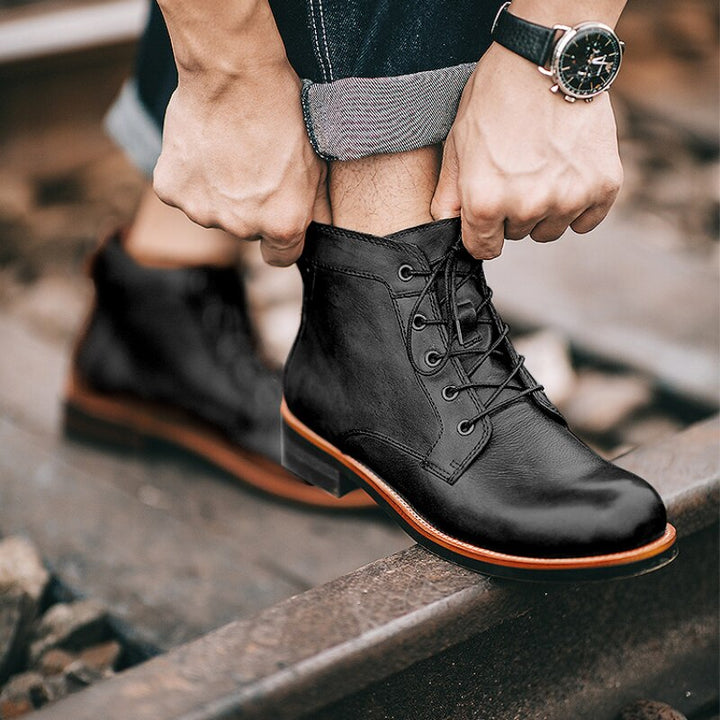 Casual men's orthopedic boots, perfect for everyday wear, providing excellent arch support & comfort.