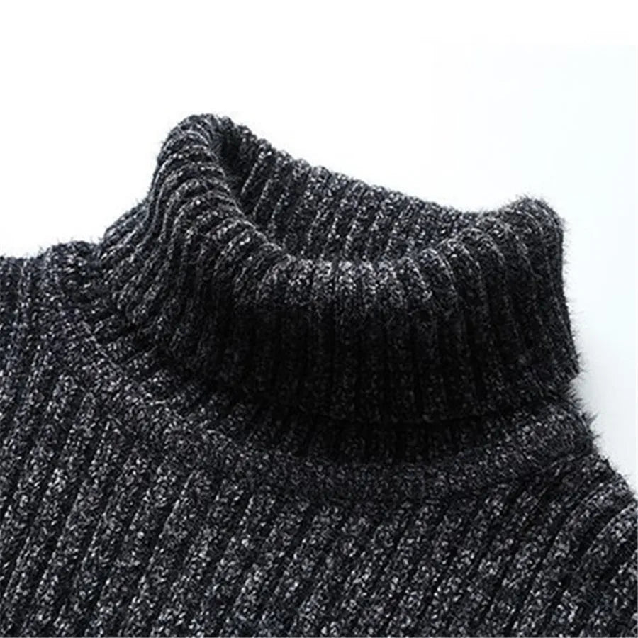 Stylish men's ribbed roll neck turtleneck sweater. Versatile casual fashion for men, warm & comfortable.