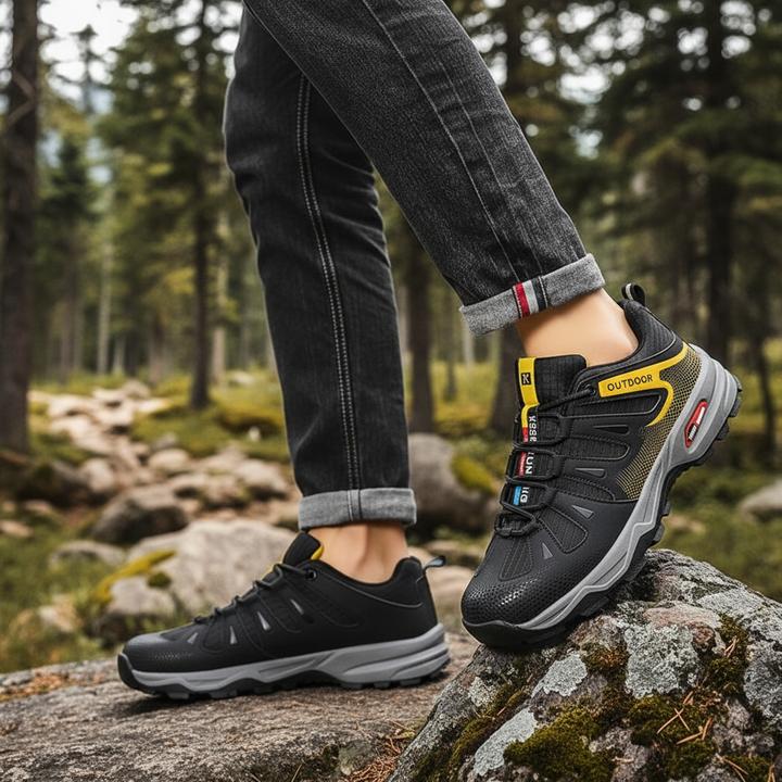 Men's outdoor hiking shoes, breathable upper, durable sole, ideal for trail walking & comfort