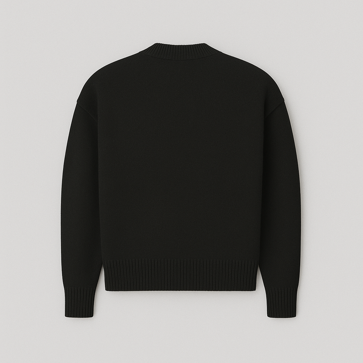 Comfortable men's relaxed fit oversized sweater, crew neck, showcasing a stylish heart design for daily wear.