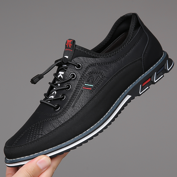 Minimalist Oxford barefoot sneakers for men, offering natural foot comfort & waterproof.
